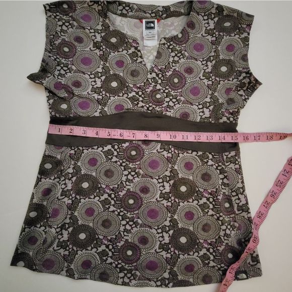The North Face Y2k Vapor Wick Floral Babydoll Blouse - Picture 4 of 8